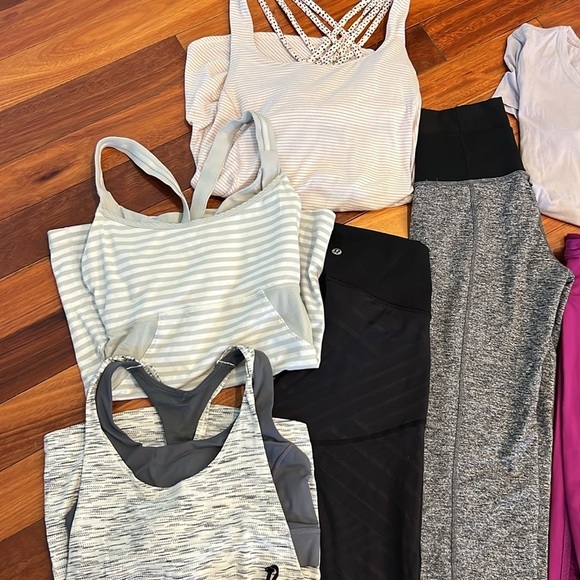 🌸 12 Piece Lot Lululemon Pants Tops Shorts Size 4 - Picture 3 of 7
